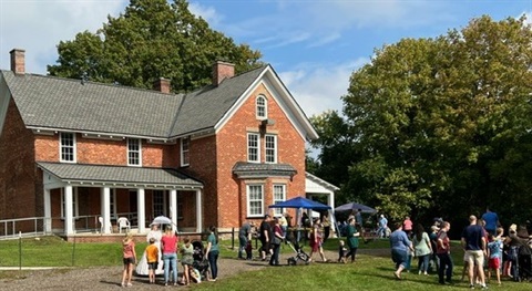 2021 fall event at historic Drake House